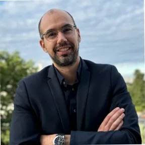 Nicolas Briot, gestionnaire de copropriété chez Foncia