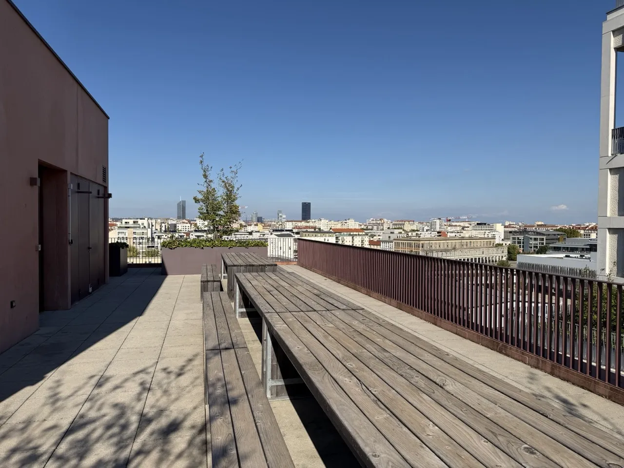 Rooftop Natural Square